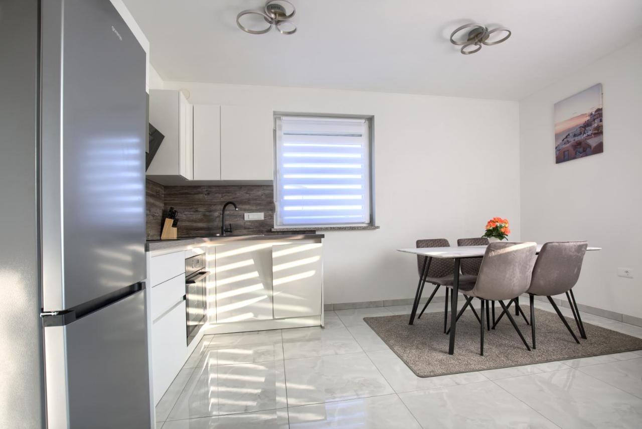 Apartment Vukadin Пула Экстерьер фото
