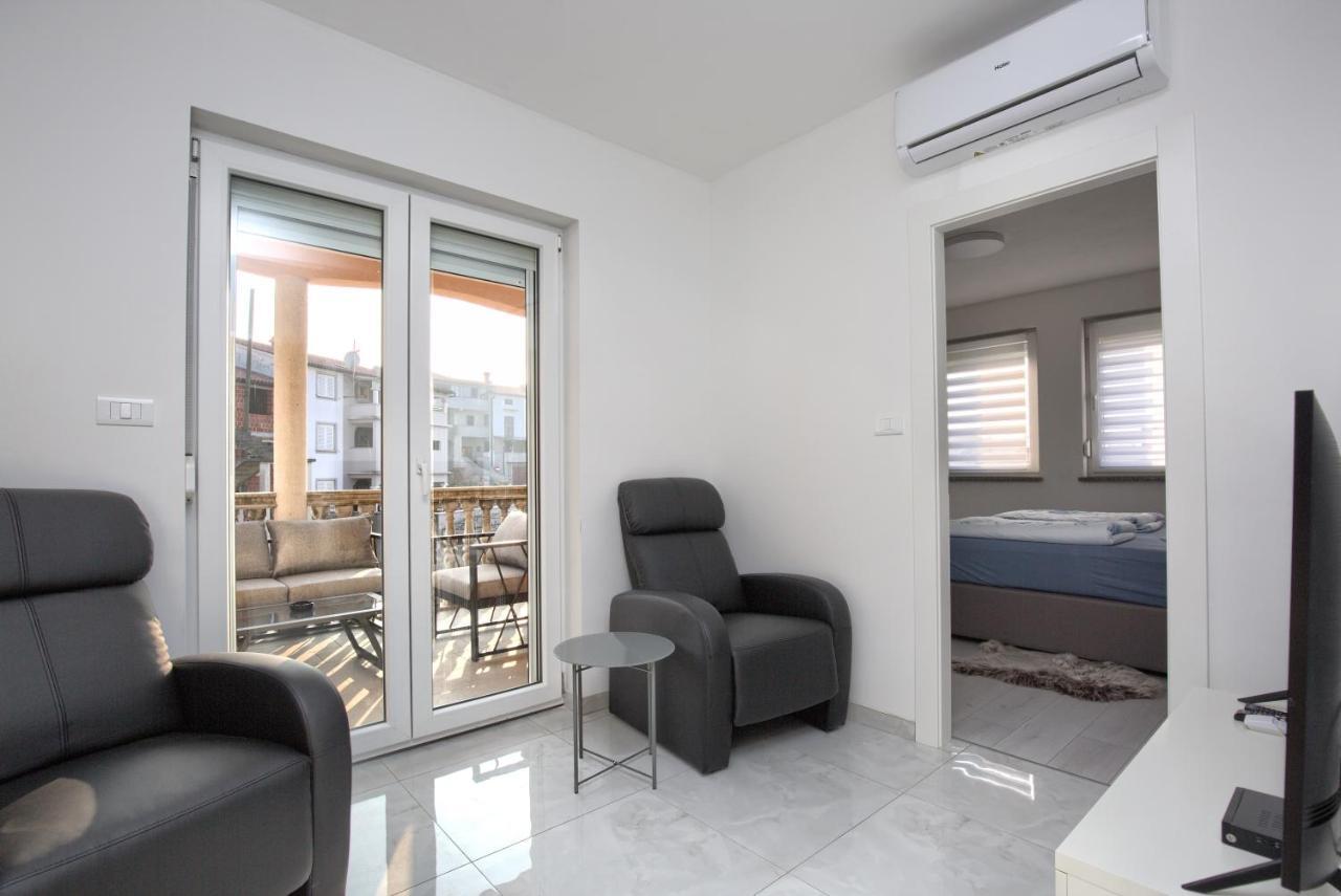 Apartment Vukadin Пула Экстерьер фото