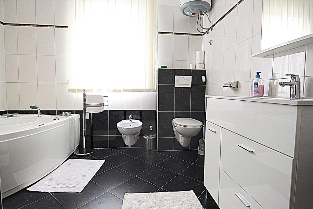 Apartment Vukadin Пула Экстерьер фото